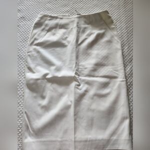 Elegant White Women's Skirt